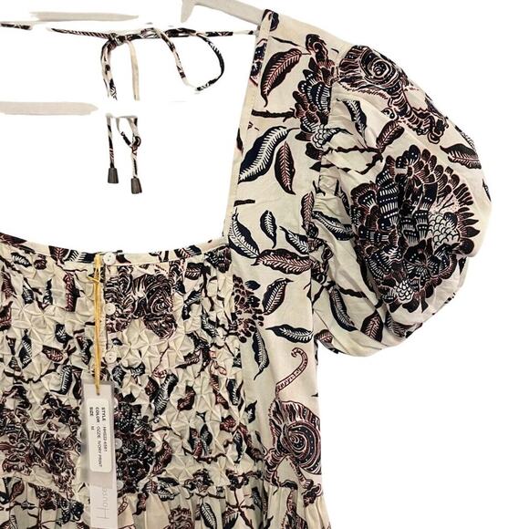 House of Harlow 1960 Puff Sleeve Smocked Mini Dress Size Medium - New 687P - Picture 2 of 9